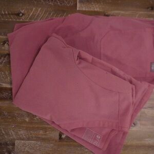 Mauve Pink Figs Scrub Set